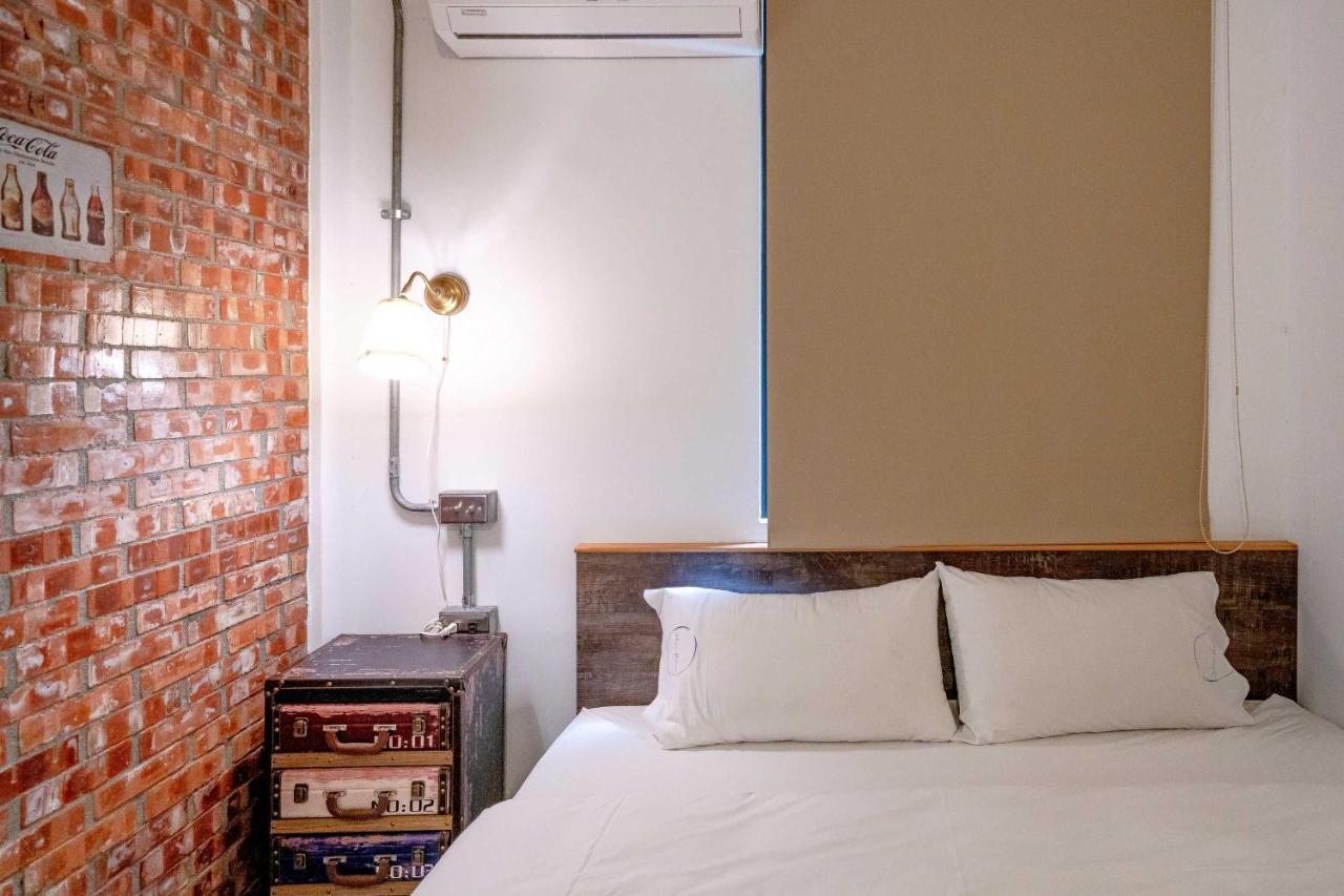Blue House Homestay Хуалиен Сити Екстериор снимка