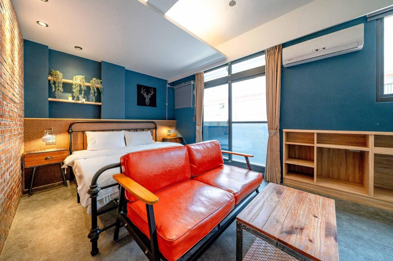 Blue House Homestay Хуалиен Сити Екстериор снимка