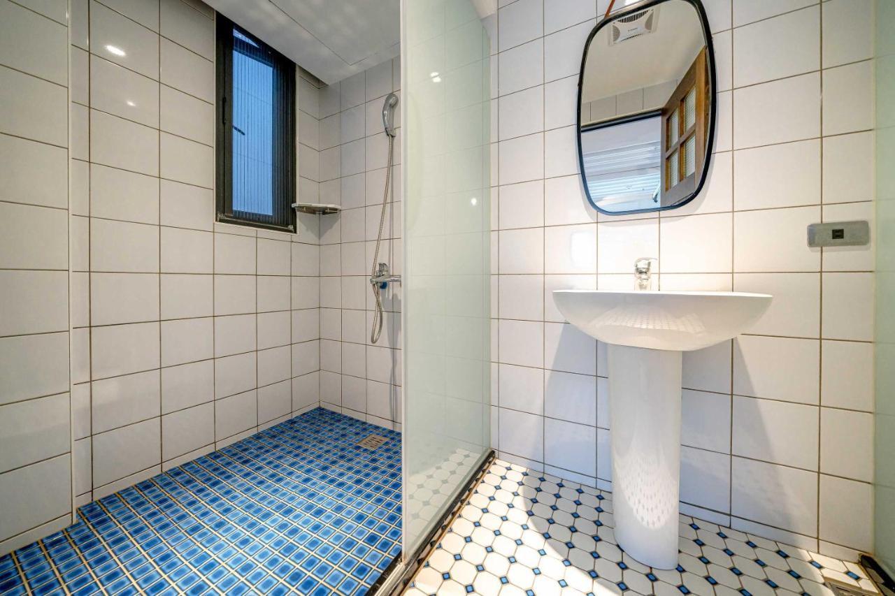 Blue House Homestay Хуалиен Сити Екстериор снимка