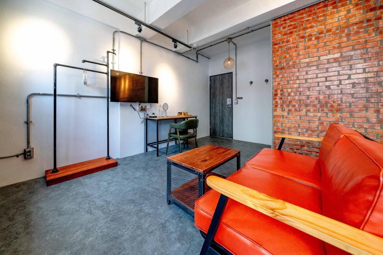 Blue House Homestay Хуалиен Сити Екстериор снимка