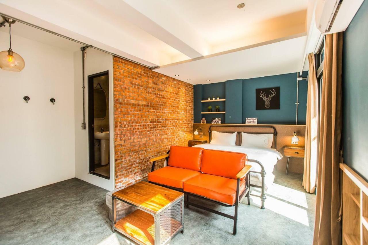Blue House Homestay Хуалиен Сити Екстериор снимка
