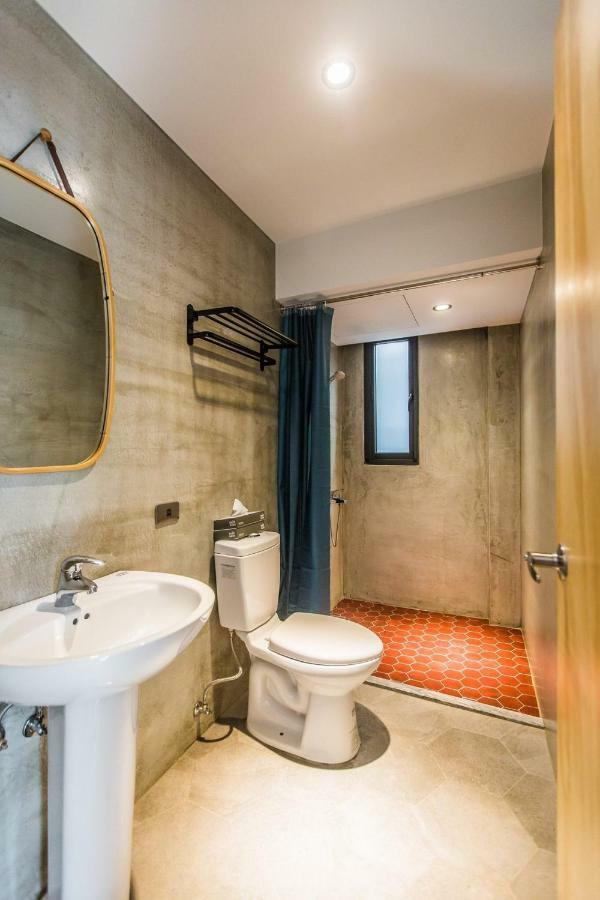 Blue House Homestay Хуалиен Сити Екстериор снимка